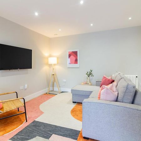 Guestready - Encantando O Apartamento 2Br No Newmarket Hall Дъблин Екстериор снимка